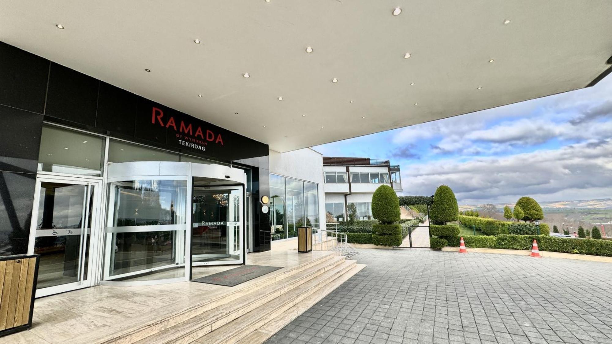 Ramada By Wyndham Tekirdag Hotel Exterior photo